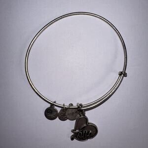 Alex and Ani Love Charm Bangle 2017 Bracelet Rafaelien Silver Tone